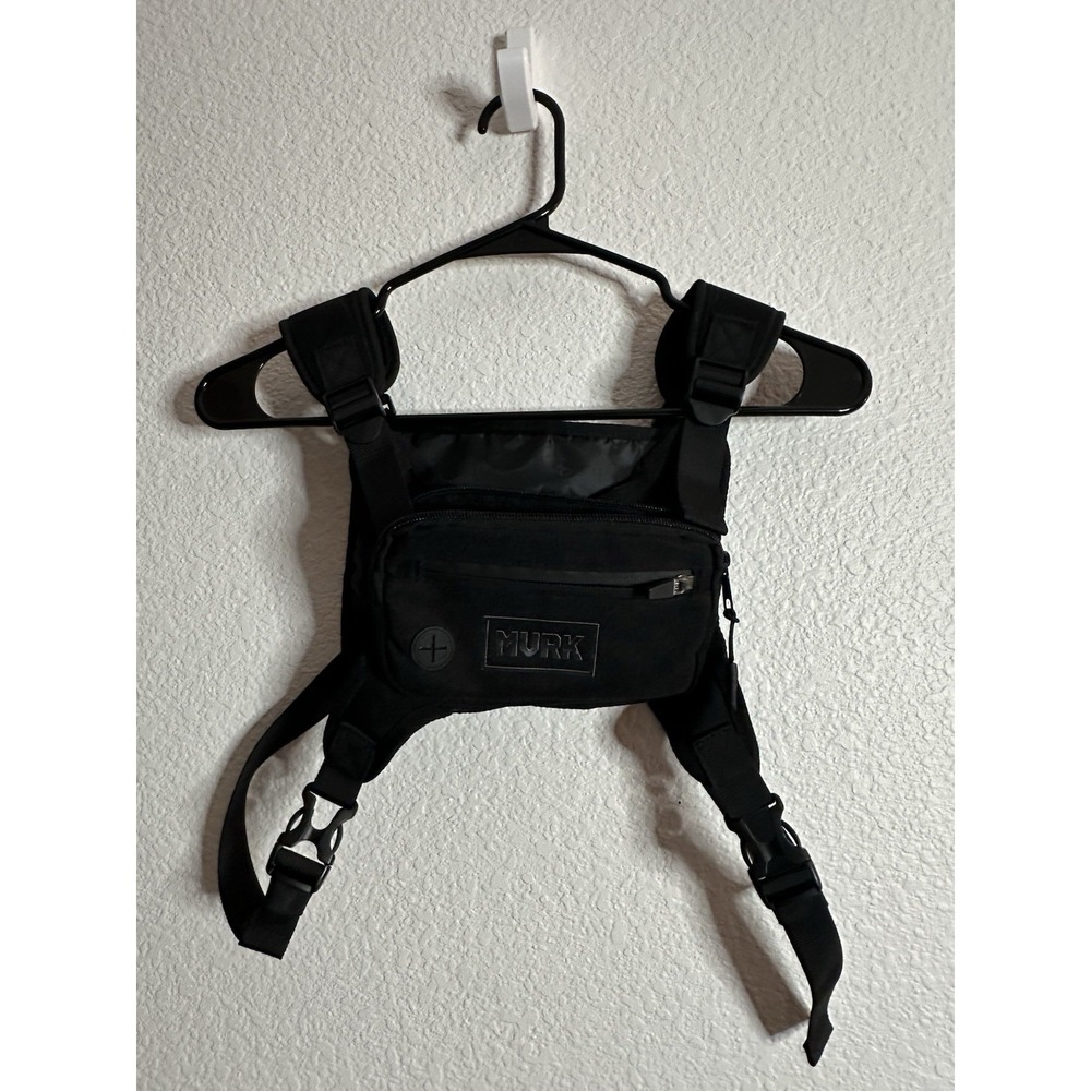Reflective Murk Water Resistant Running Vest Chest Pack Black